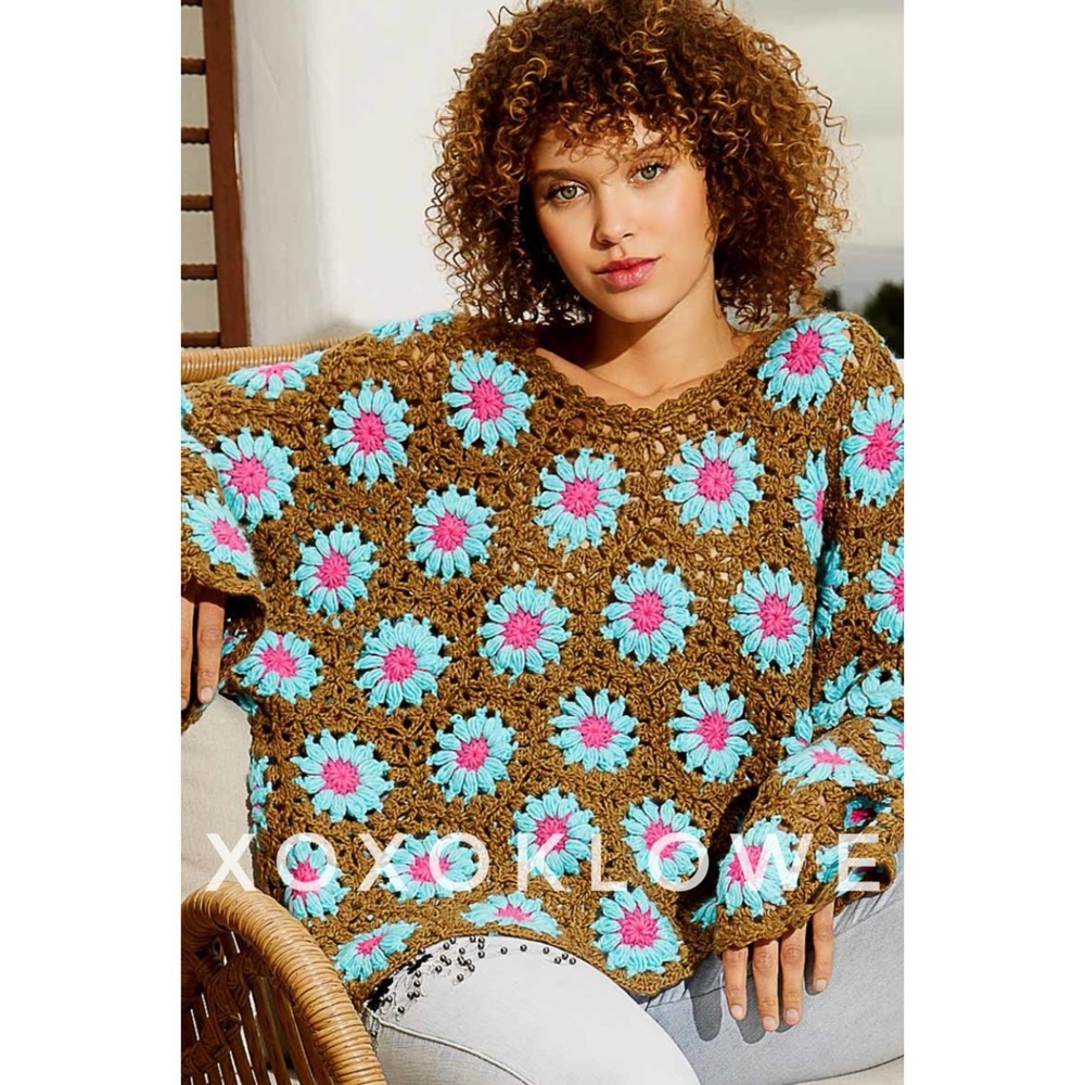 LAST ONE POL Olive + Blue Hand Knit Floral Crochet V Neck Sweater - Picture 9 of 15